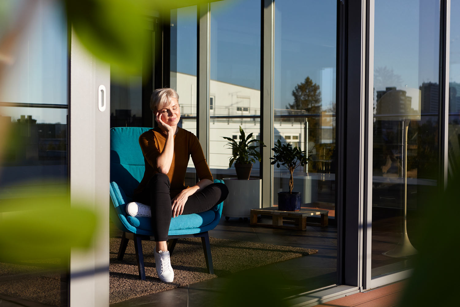 Glaspartier på ett hus