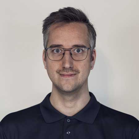 Porträttbild på medarbetare Jonas Hebert
